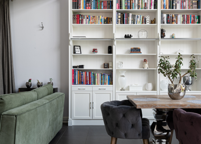 How to Style Shelves or Built-Ins